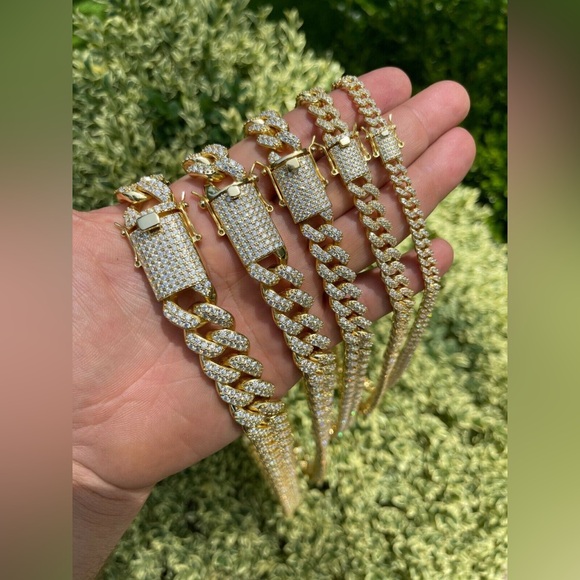 Harlembling Cuban Link Chain - Picture 3 of 8